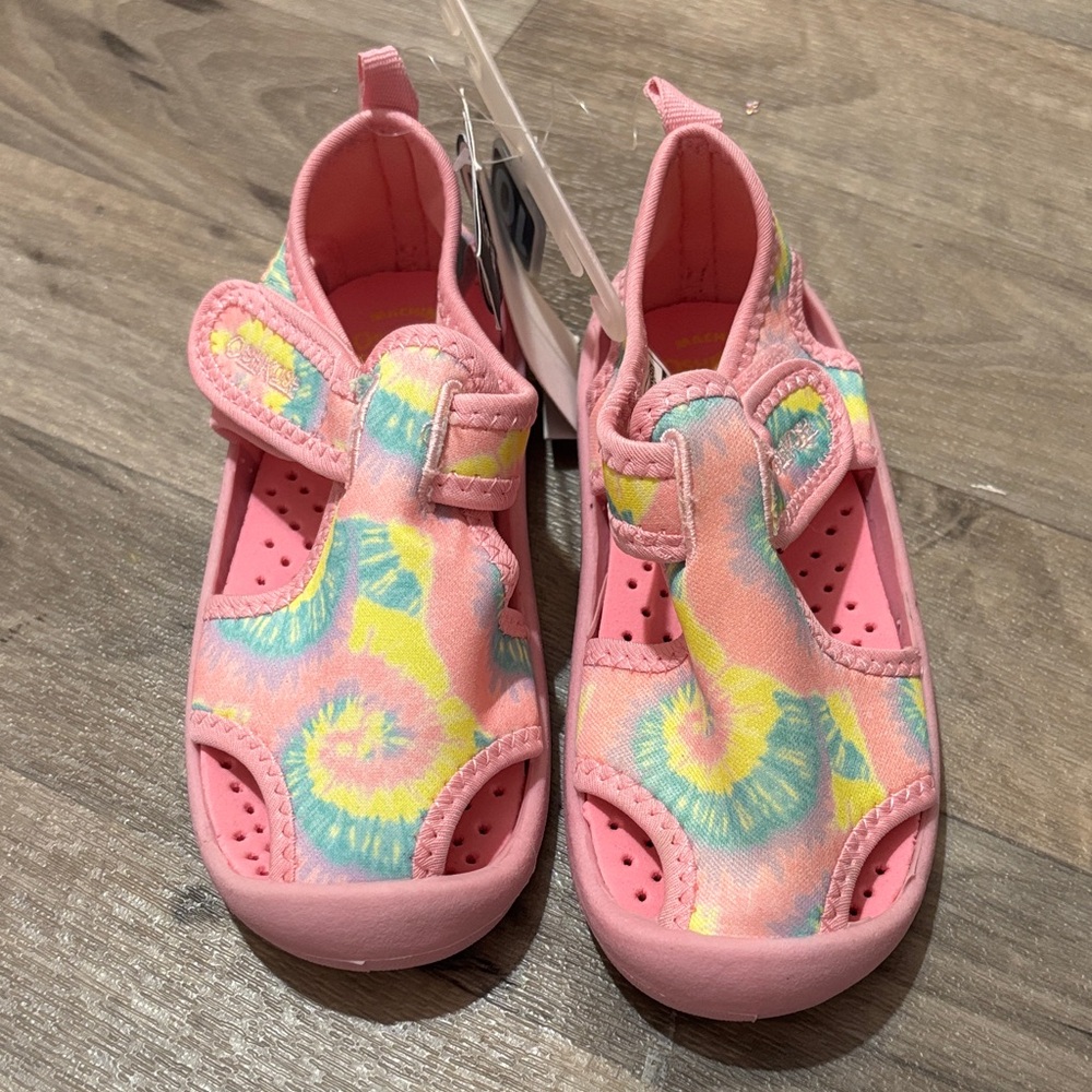 OshKosh B'gosh Pink Tie-Dye Water Shoes